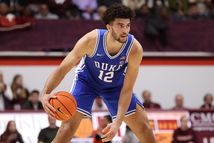 狗子28app下载-争状元~布泽尔儿子神勇表现12中9轰下24分8板5助 杜克开季20胜1负